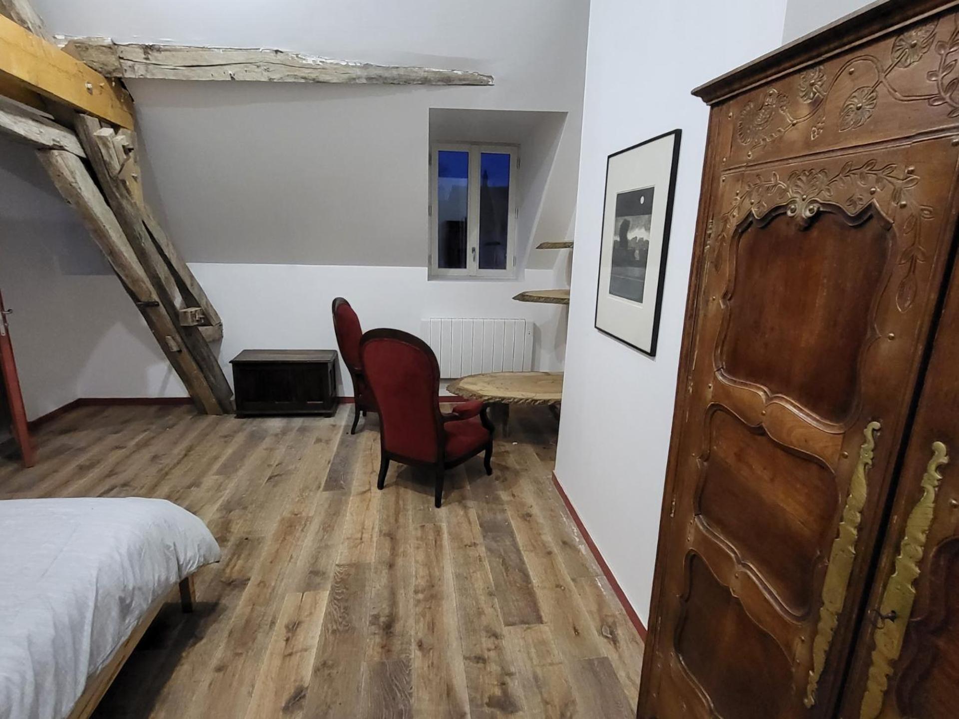 에스콜리베상테카밀 Les Oiseaux De Passage B&B 외부 사진
